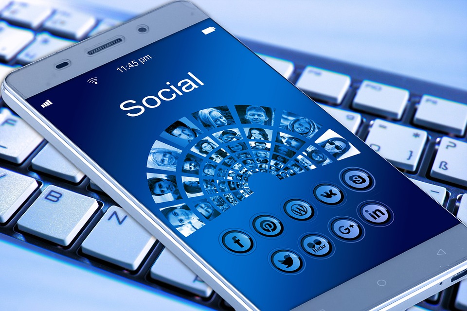 What Every Business Owner Ought To Know About Social Mobile Marketing