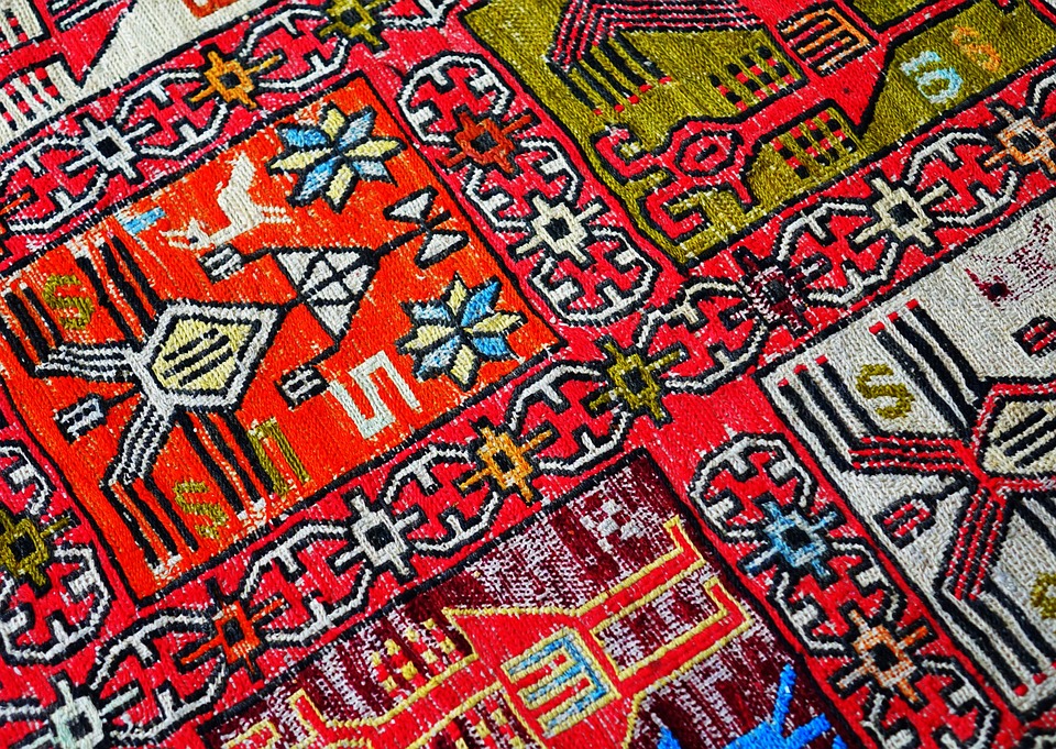 Using Persian Rugs In Your Home Interiors