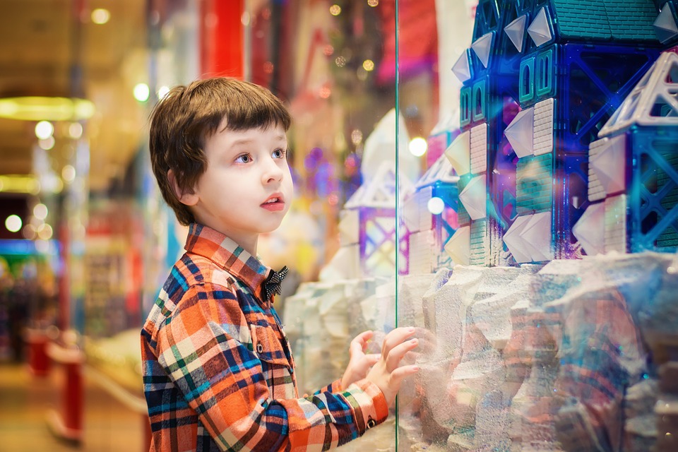 Essential Things To Consider When Shopping For Toys