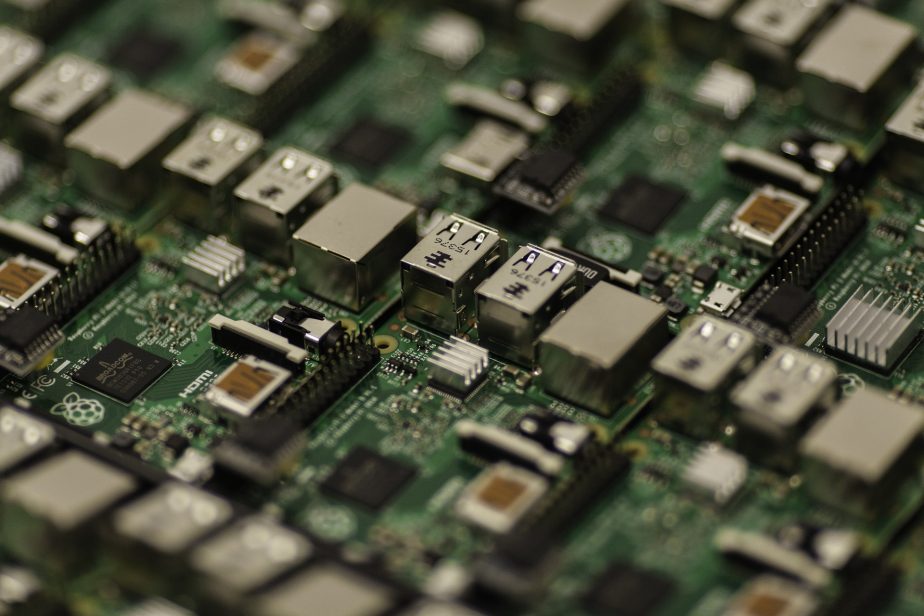 Turnkey PCB Assembly Services Reduce Cost And Expense | The Hunt