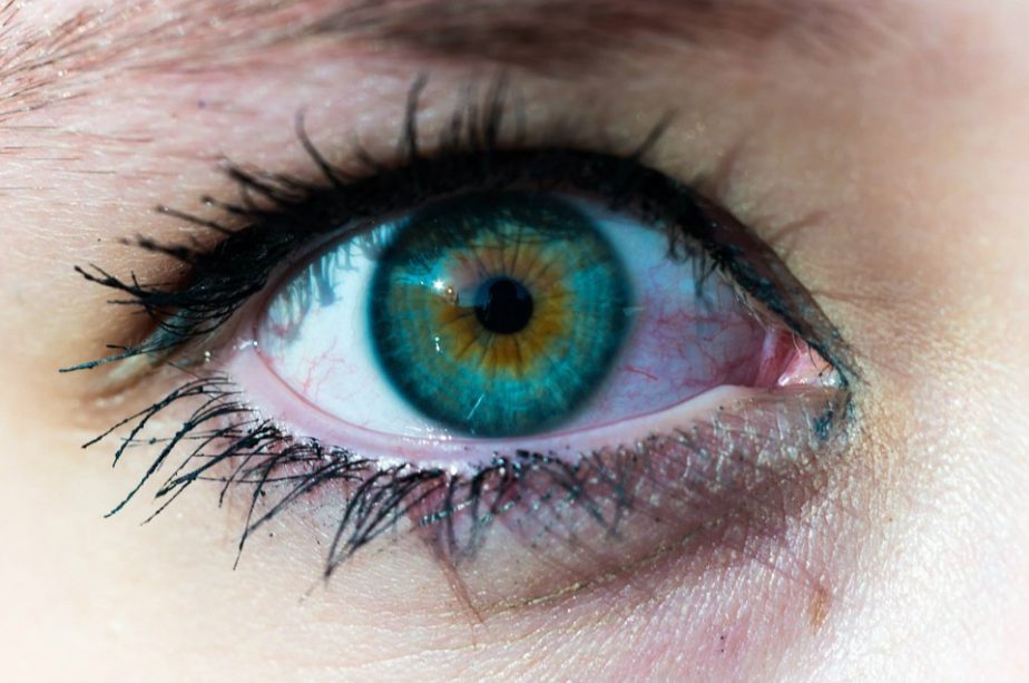 Are Colored Contact Lenses For Astigmatism Safe? The Hunt