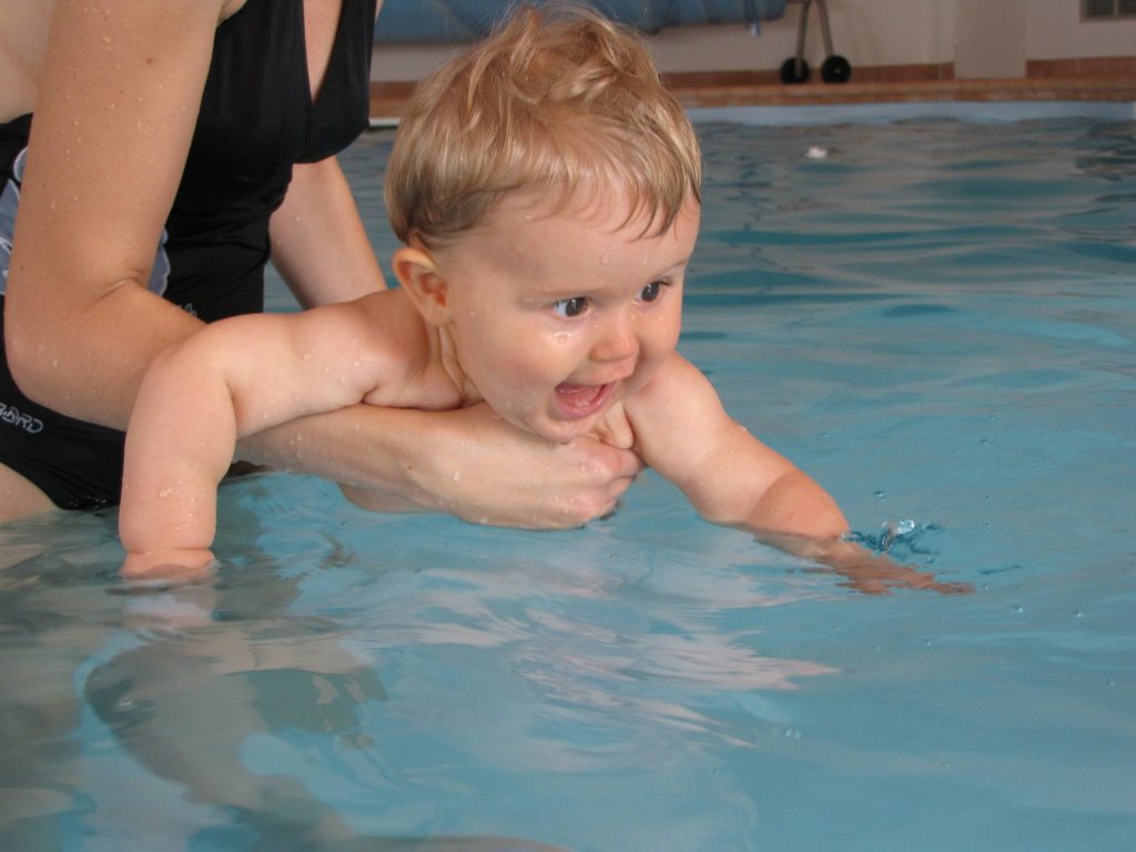 Baby Swimming Didcot Classes How To Select The Right Swimming Classes 