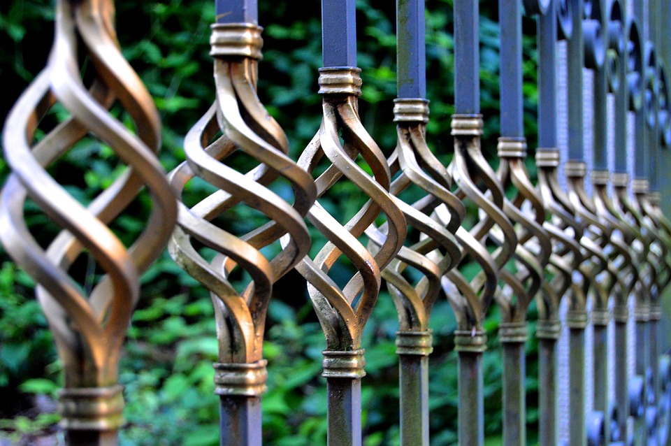 What Are The Benefits Of Aluminum Gates