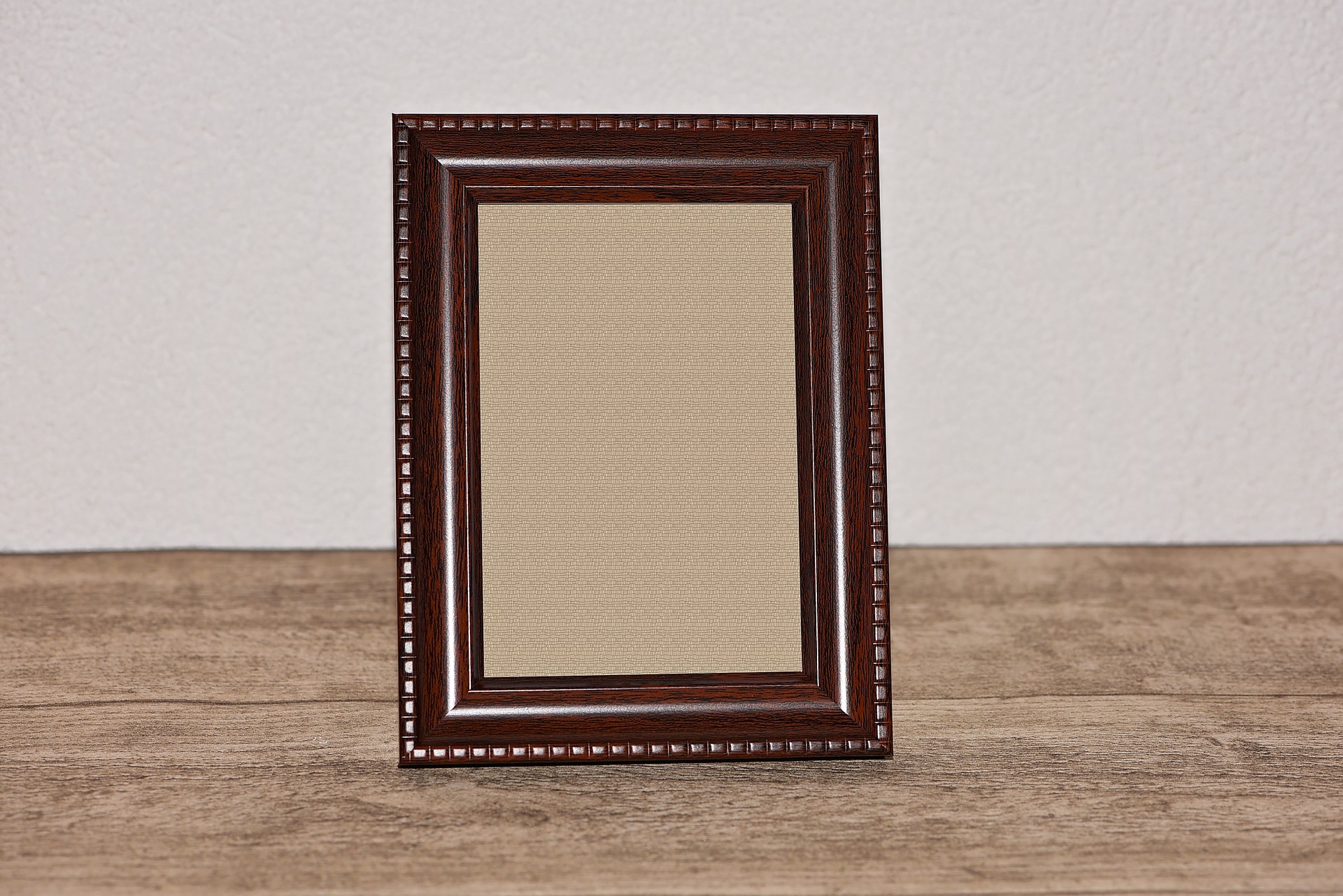 Picture Frames Makes For Beautiful Decorations At Any Time Of The Year