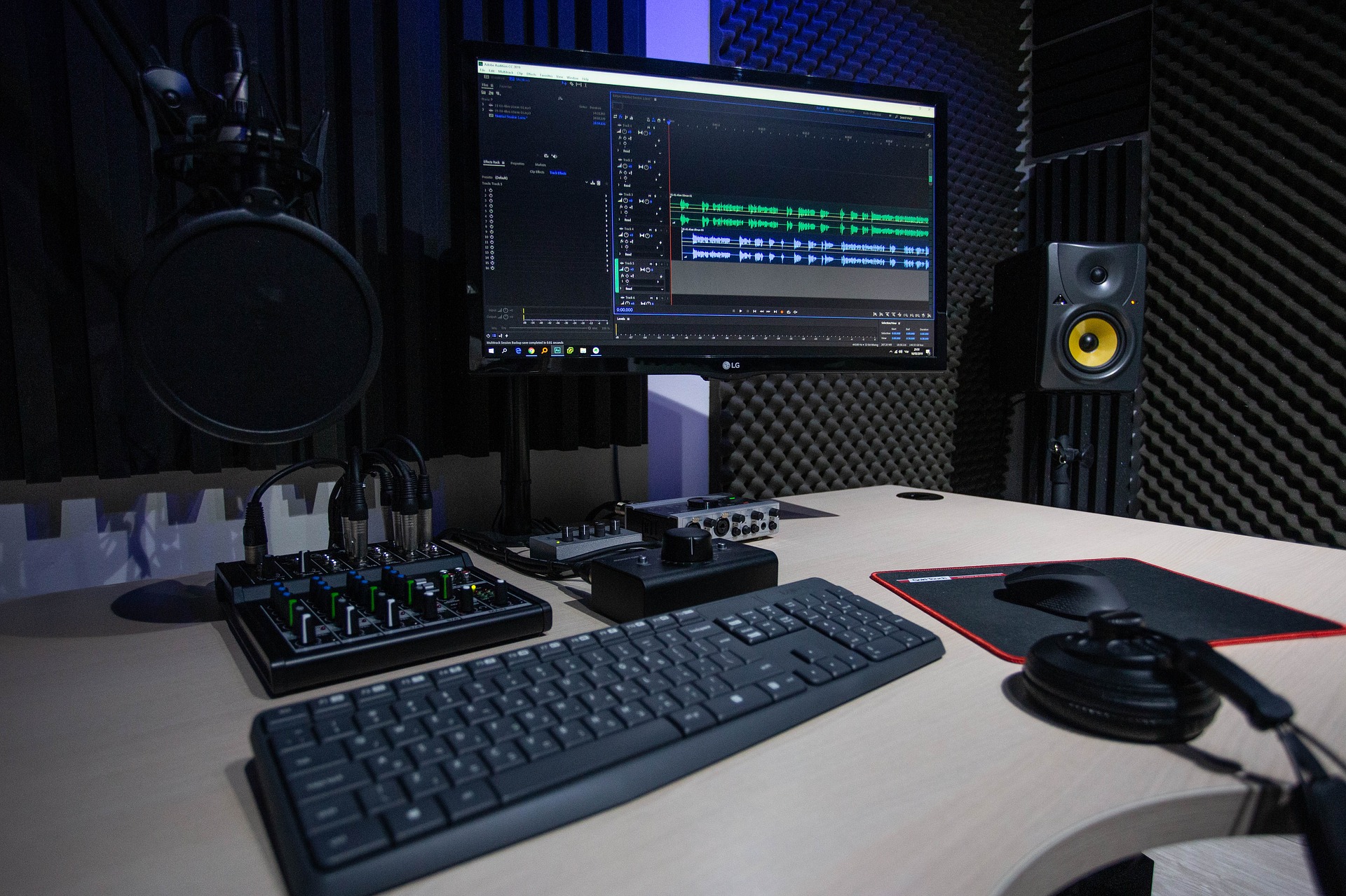 Benefits To Hire Podcast Studio