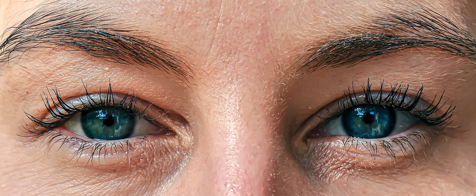 Everything You Need To Know About Magnetic Eyelashes