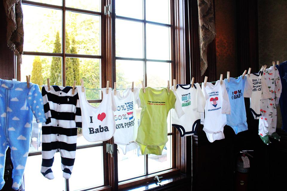 3 Points To Remember When Shopping For Cool Baby Clothes