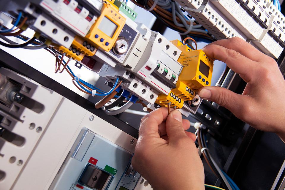 Electrician In Warner: 3 Main Points You Need To Know