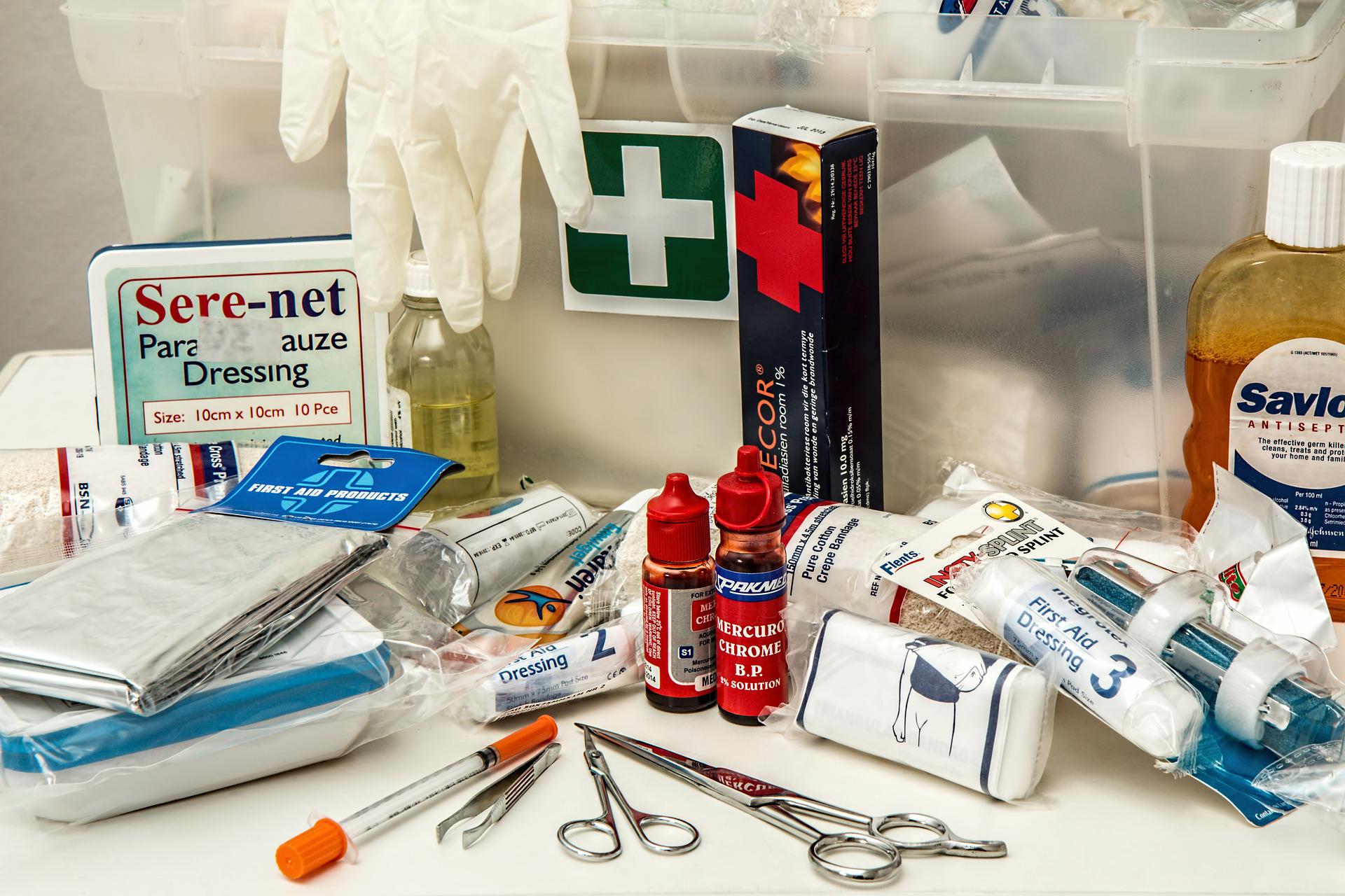 first-aid-gf76f752c0_1920