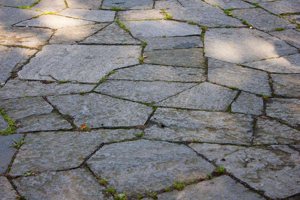 3 Main Points To Know About Flagstone In Canada