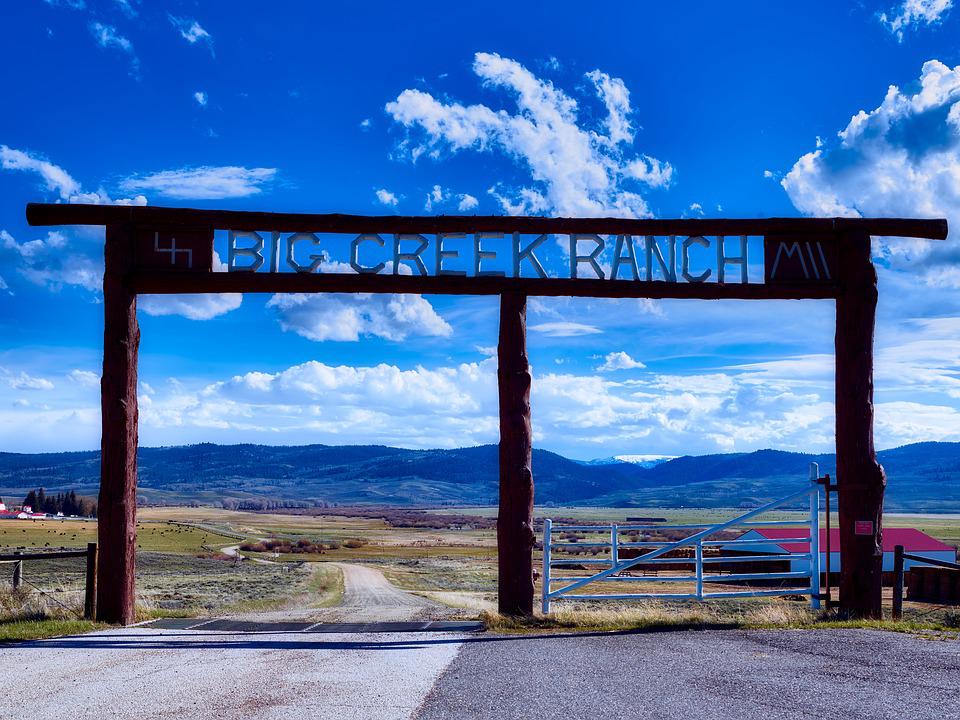 ranch-2333800_960_720