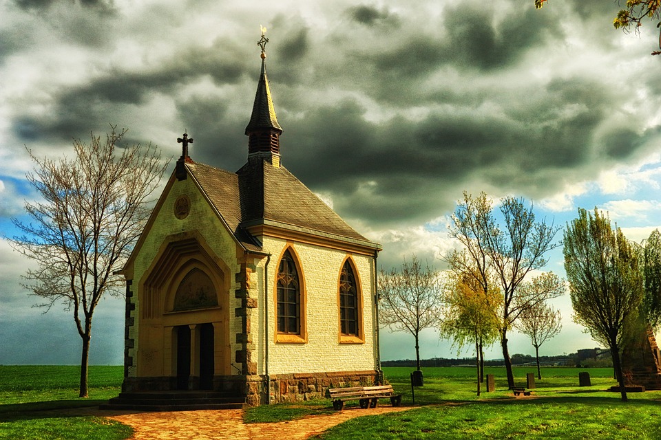 The Advantages Of Obtaining Church Loans