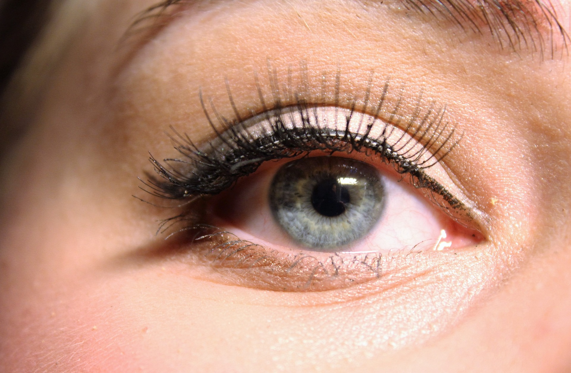 Doll Eyelash Extensions: Everything You Need To Know