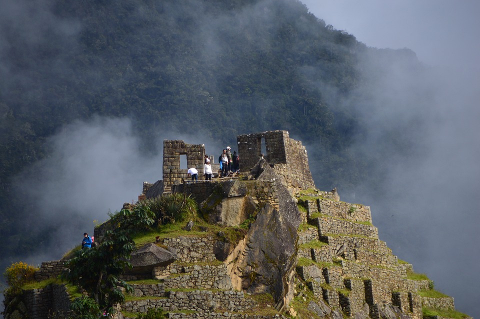 Explore With Machu Picchu 4 Day Hike