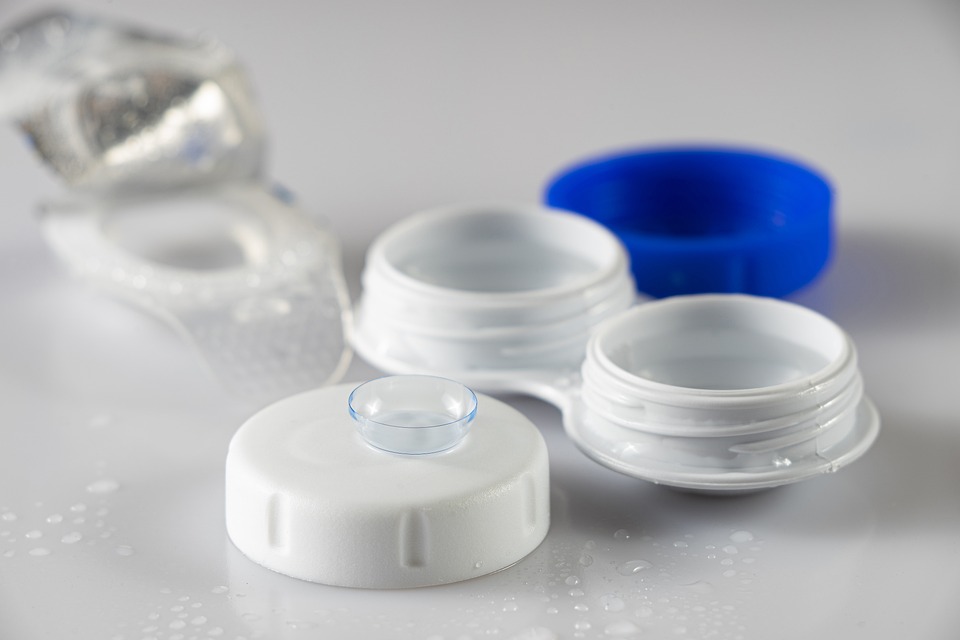 Cheap Contact Lenses: How To Save Money On Your Vision