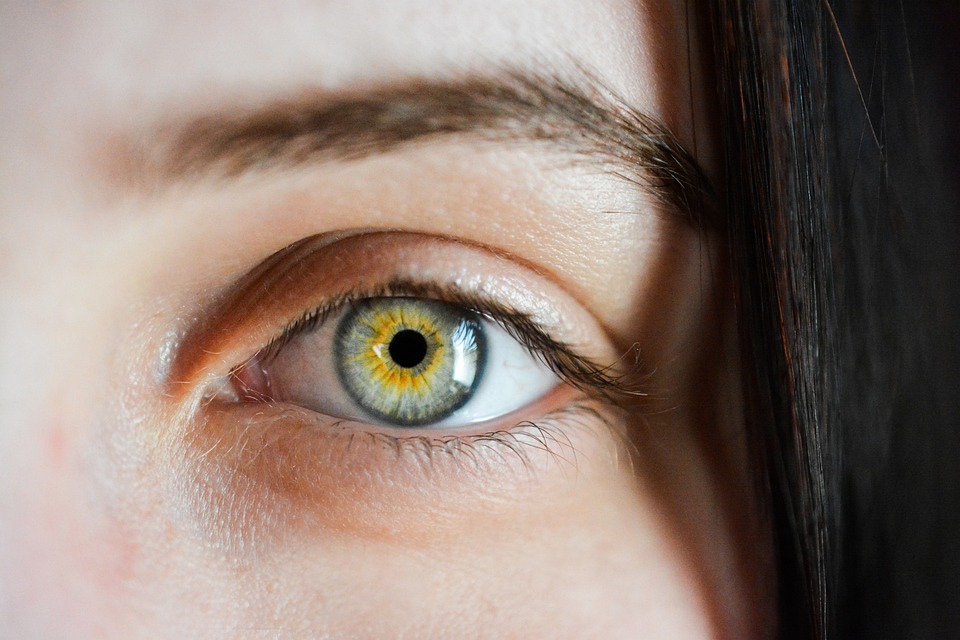 Why You Should Get A Colored Contacts Prescription