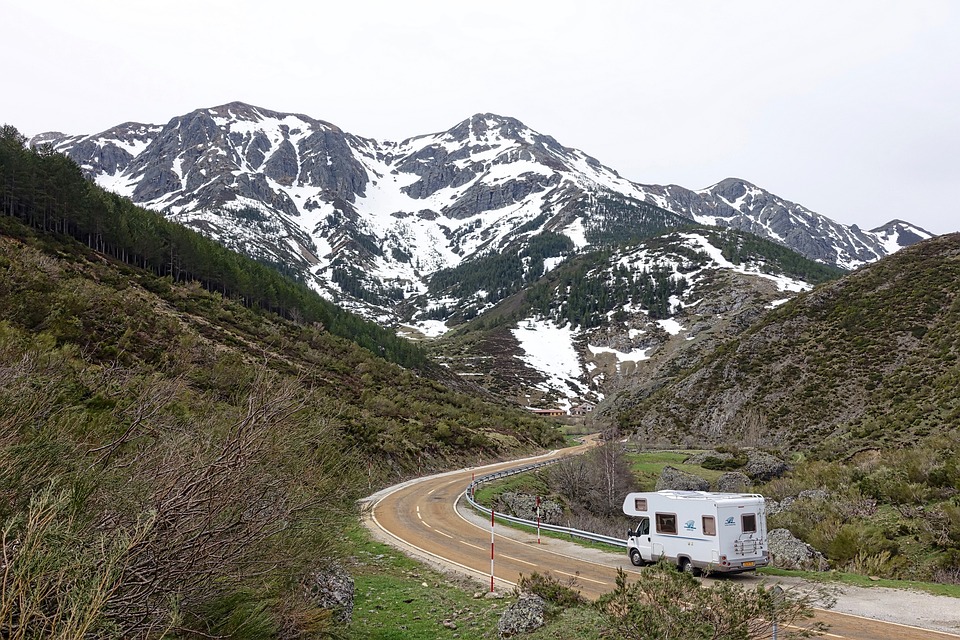 Tips For Adventurer Truck Campers