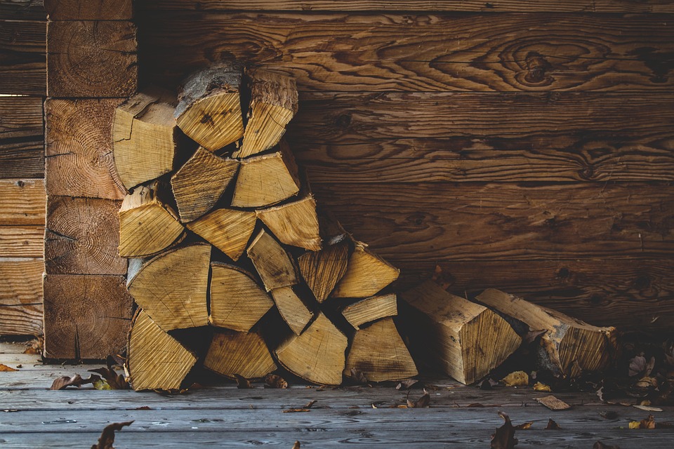 The Ultimate Guide To Choosing The Right Firewood